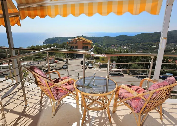 Eleni Studios Parga